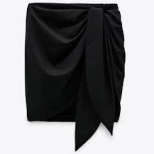Zara Tie Knot Black Skirt